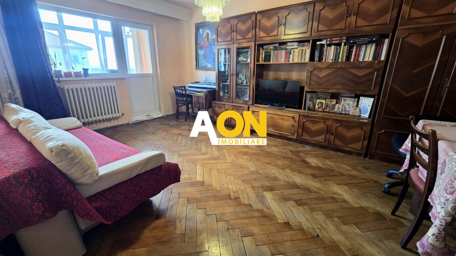 Apartament 2 Camere Decomandat, Zona Sub Stadion - Poză 8