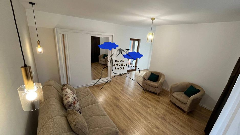 Casa recent renovata in zona centrala - cu loc de parcare si garaj - Poză 8