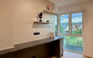 Apartament a cheie / trei camere / Zona Tineretului - Poză 8