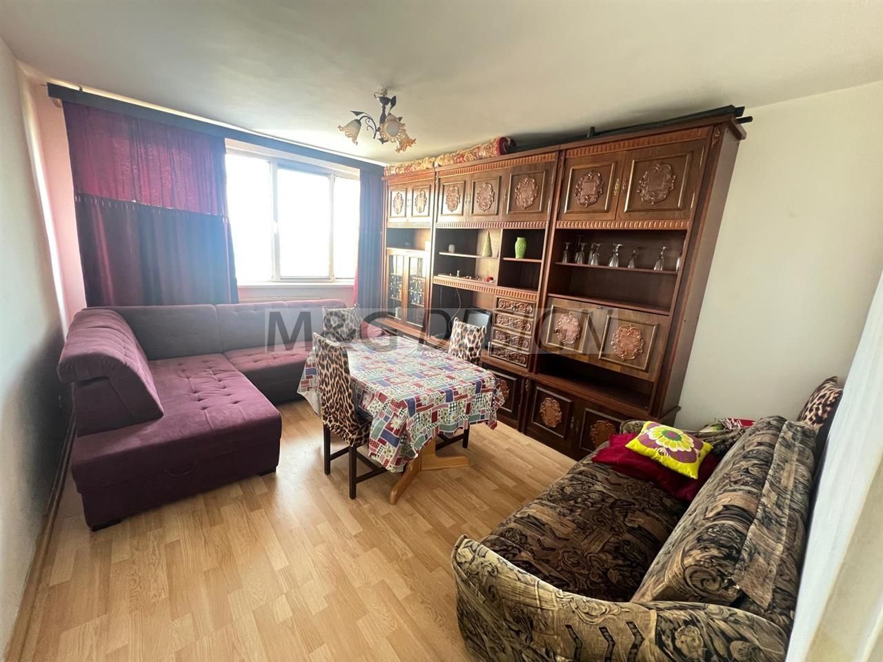 3 camere decomandat etaj 4/10 Dambovita centrala proprie - Poză 10