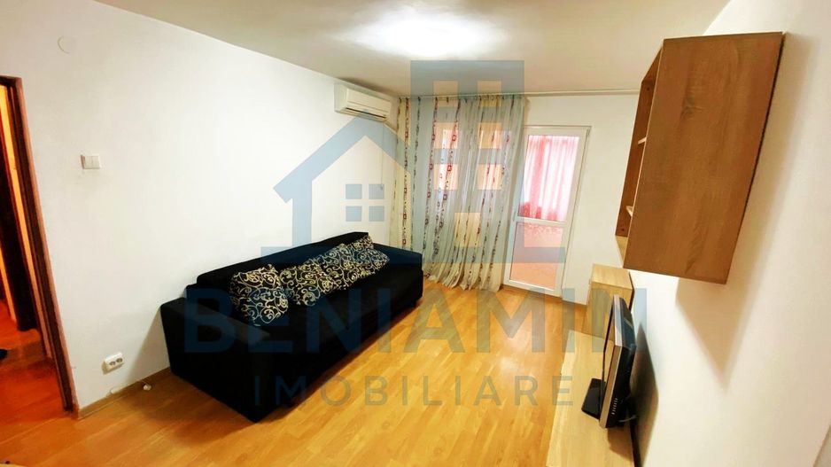 Apartament 3 camere Craiovita, etaj 3, teava de gaze - Poză 1