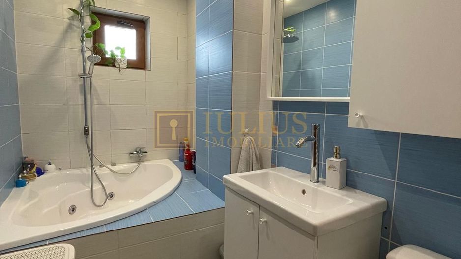 3 camere + boxa depozitare in zona Complex Studentesc, Sala Olimpia - Poză 6