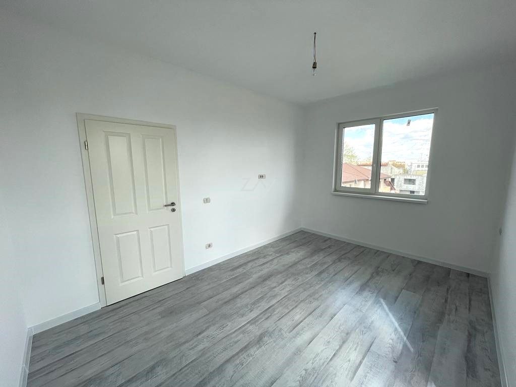 Bloc finalizat. Etaj 1. Loc de parcare. - Poză 3