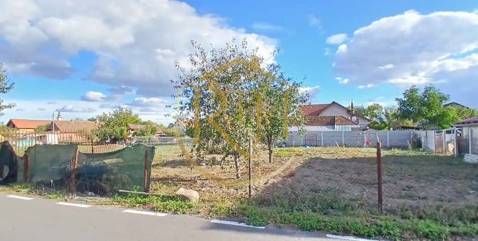 Pozitie excelenta, teren de vanzare in Becicherecu Mic, utilitati la poarta - Poză 11