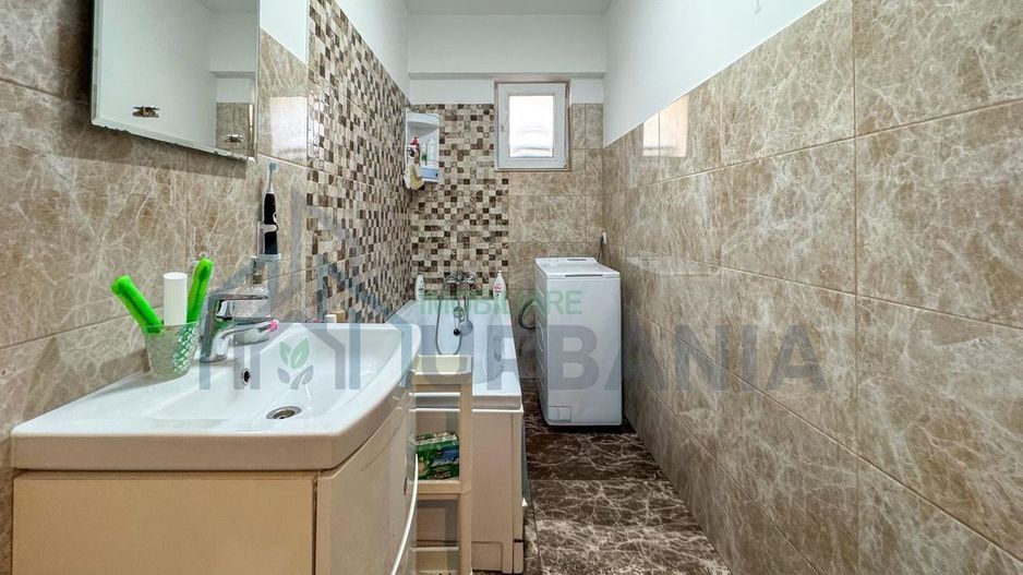 INCHIRIERE APARTAMENT CU 2 CAMERE - Poză 2