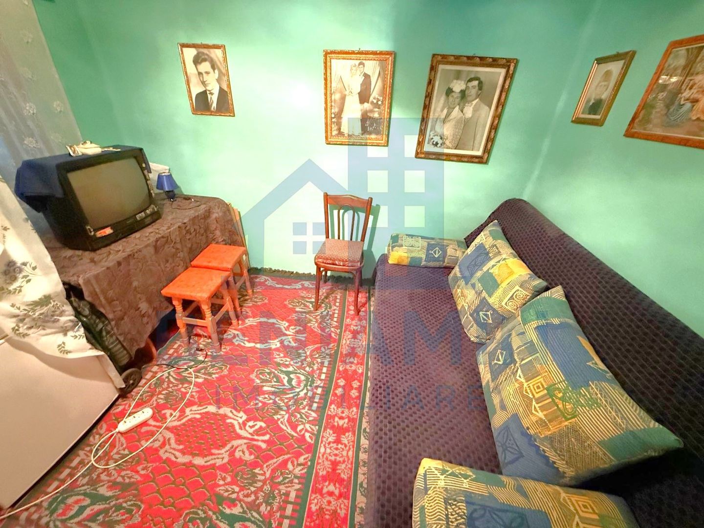 Casa in Romanesti-Teren 380mp-Deschidere 14m-Zona linistita-Libera - Poză 4