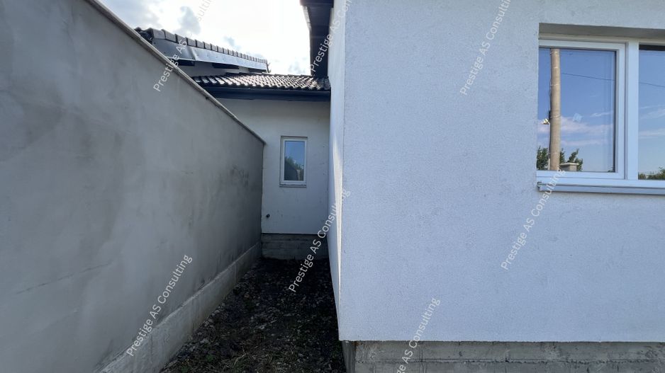 Duplex pe Parter | despartit prin Camera tehnica | Dumbravita - Poză 2