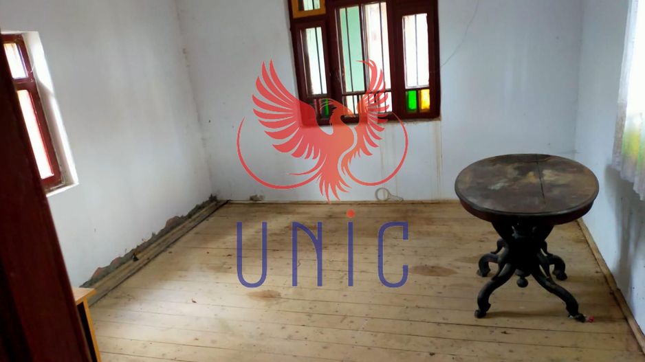 Conac Simnicul de sus Sat Cornet - Poză 13