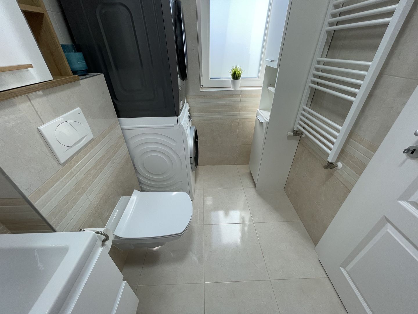 Mobilat și utilat -totul nou în Dumbravita - Poză 17