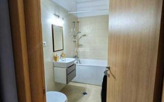 Apartament cu terasa spatioasa si vedere catre spatii verzi - Poză 5