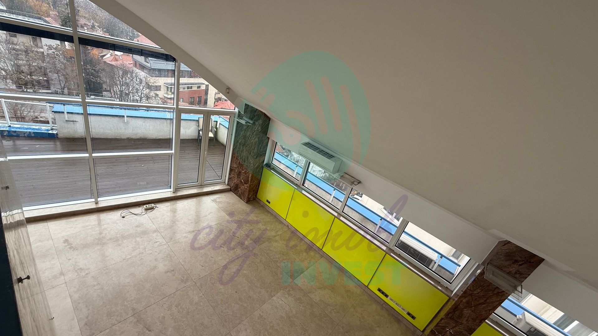 Penthouse Unic cu Terase de 100 mp - Poză 13