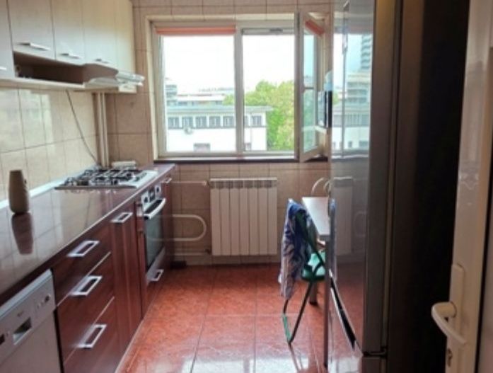 AP. 3 CAMERE 1 MAI, MASINA SAPALAT VASE, BLOC REABILITAT, LIBER - Poză 6