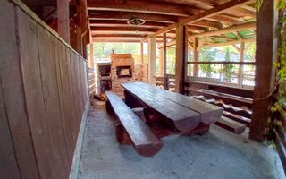 Pensiune Sucevita | 12 camere | 1500 MP | 210.000 EURO - Poză 4