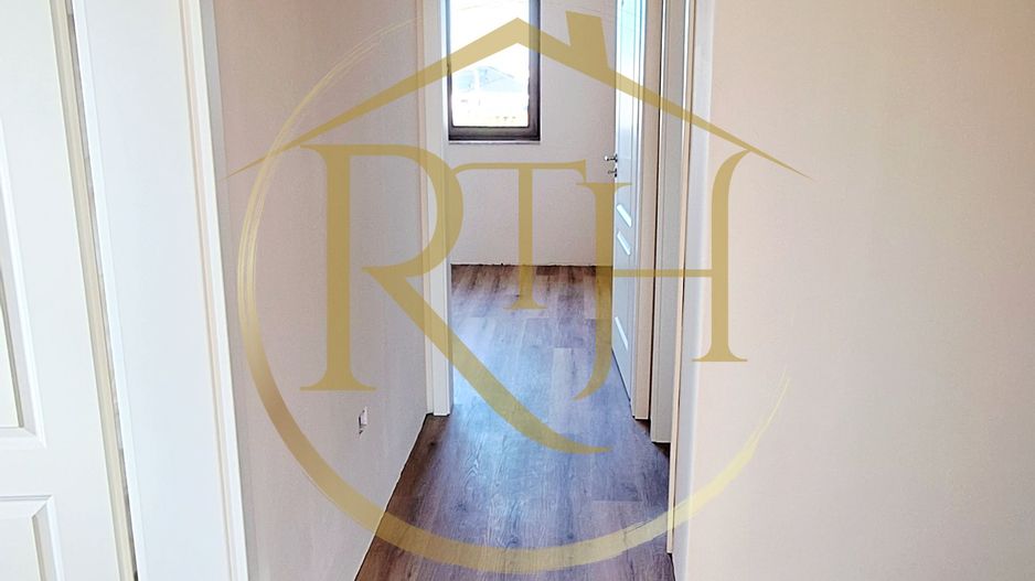 Oferim spre vanzare casa-duplex cu 4 camere si 3 bai situata in Giroc - Poză 9