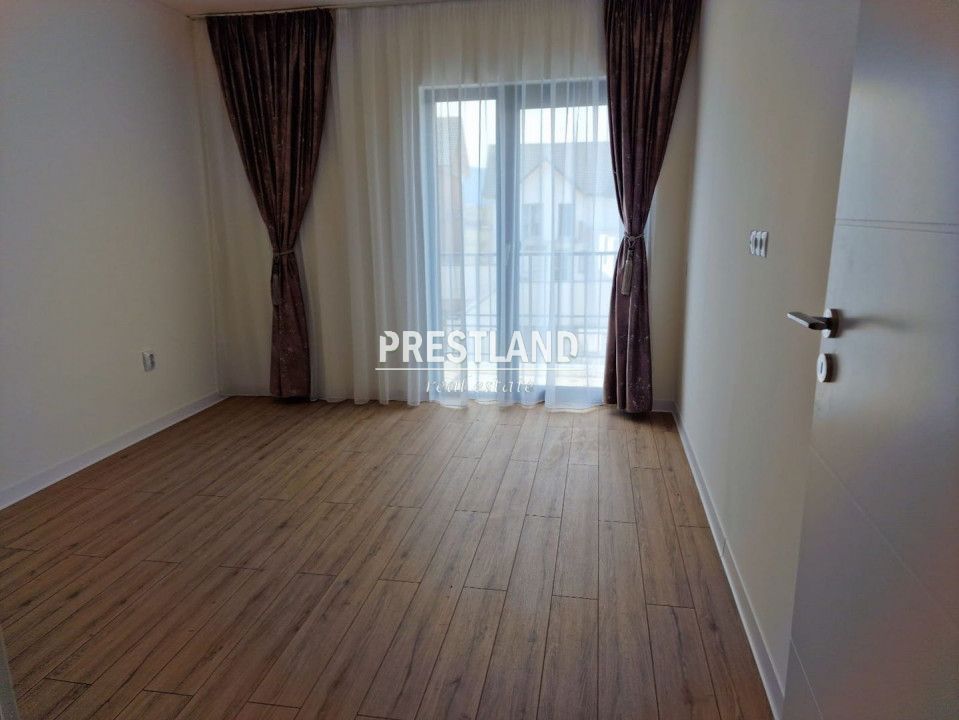 Casă tip duplex , Cristian!! - Poză 2
