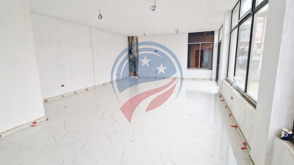SPATIU COMERCIAL DE INCHIRIAT  FILIASI 120 mp - Poză 3