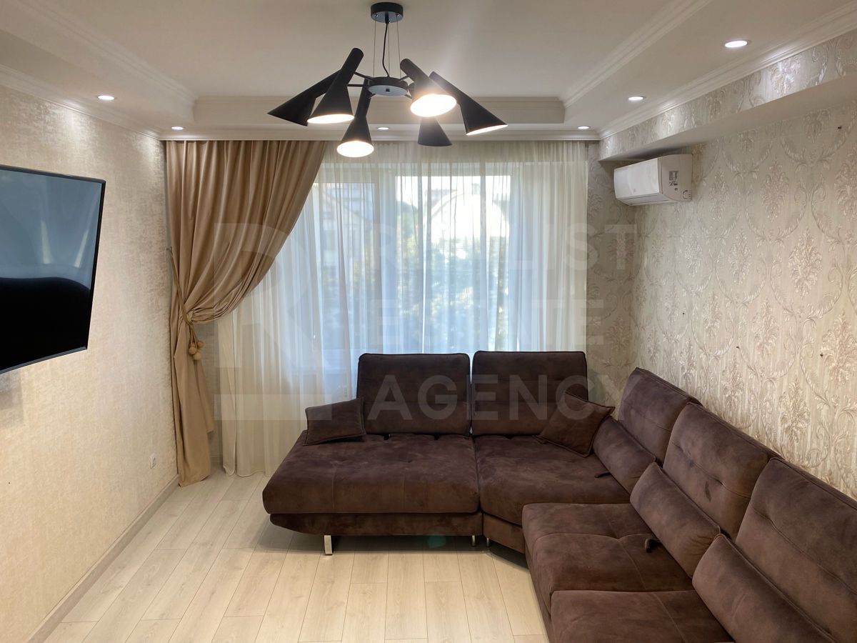 Chirie, apartament, 4 camere, str. Valea Crucii, Botanica - Poză 2