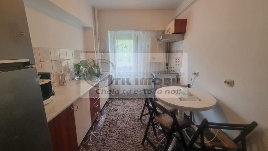 3 Camere Decomandat, 67 mp, Etaj 3/4 Păcurari - Lukoil - 128.000 euro - Poză 4