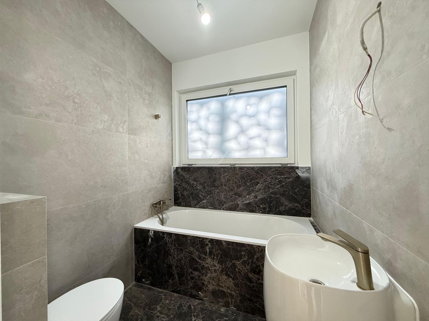 Comision 0! Pozitie excelenta. 3 dormitoare. Zid dublu. - Poză 14