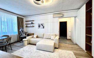 Apartament cu stil, eleganță și energie vibrantă, în Piața Victoriei - Poză 3