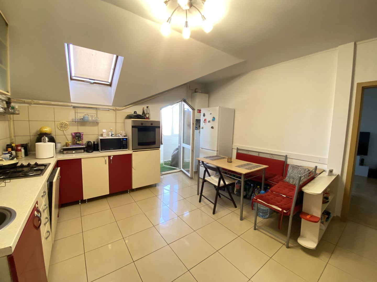 COMISION 0%, Apartament 2 Camere, 71mp, Parcare, Bloc 2008, Sagului - Poză 4