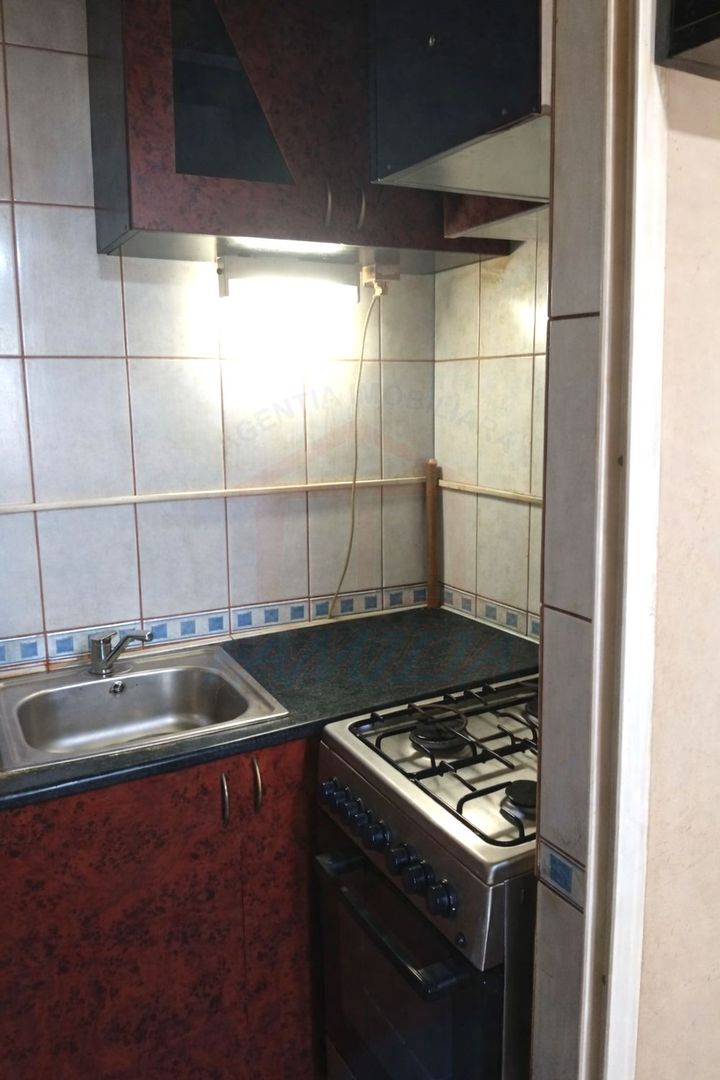 Garsonieră de vânzare – Etaj 4, zona Micro 40, Galați - Poză 3