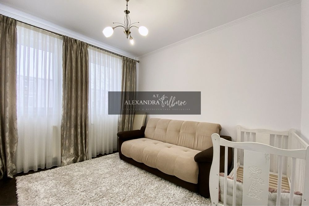 Apartament 3 camere, 2 balcoane, etaj intermediar, parcare. - Poză 4