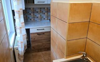 Ap cu 1 camera, decomandat, parter cu centrala proprie - Poză 10