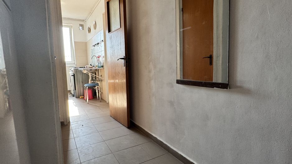 Apartament 2 camere Drumul Taberei - Poză 4