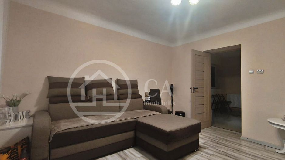 Casa de vanzare cu 3 camere, in zona Oncea, Oradea - Poză 3