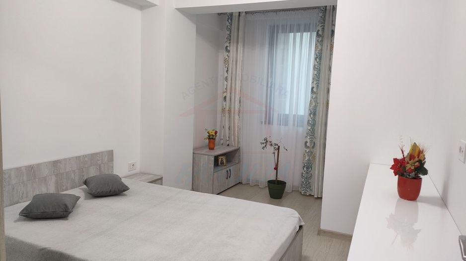 APARTAMENT CU 2 CAMERE DE ÎNCHIRIAT – MICRO 17 - Poză 3