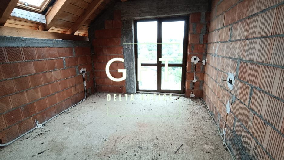 Vilă la roșu, 3 niveluri, zonă rezidențială – Pensiunea Morariu - Poză 7