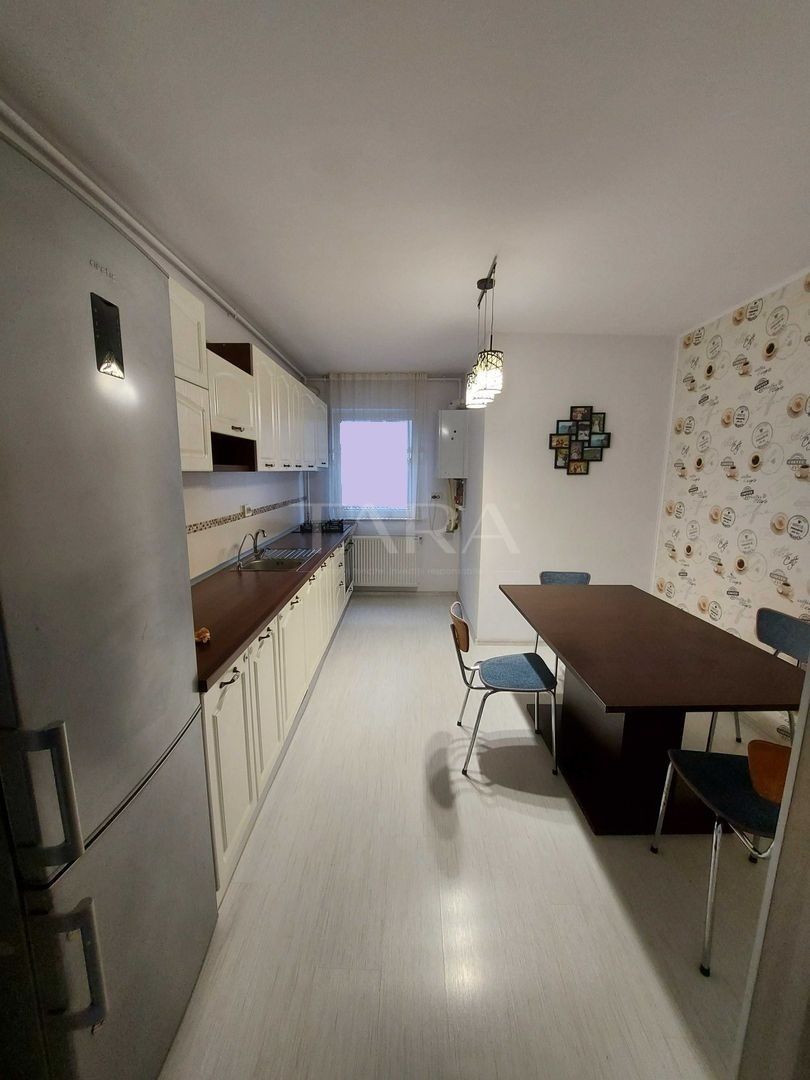 Oferim spre vanzare apartament cu 2 dormitoare, zona VIVO - Poză 4