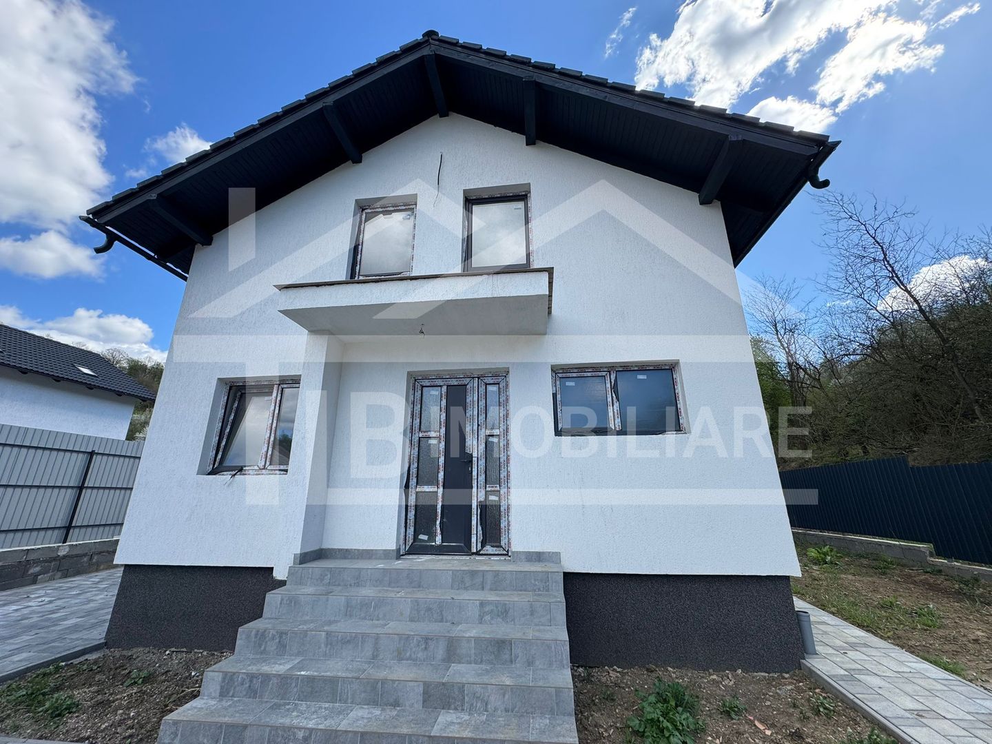 Casa cu 5 camere, 128mp, Zona Corunca - Poză 2
