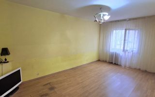 Apartament 3 camere, cartierul Dacia, parter, 56.54 mp - Poză 1