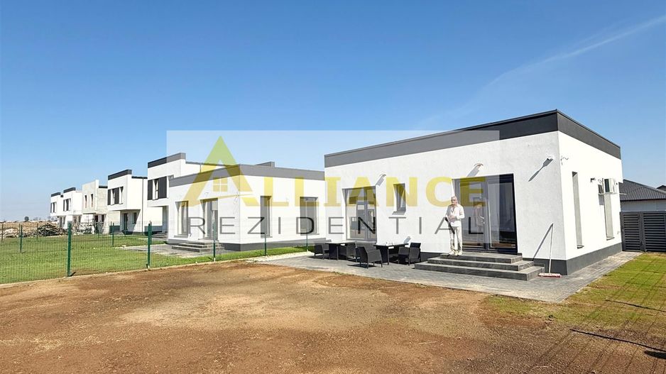 Casa individuala parter ~ 3 camere 2 bai + dressing ~ teren 330 mp~2 minute STV - Poză 2