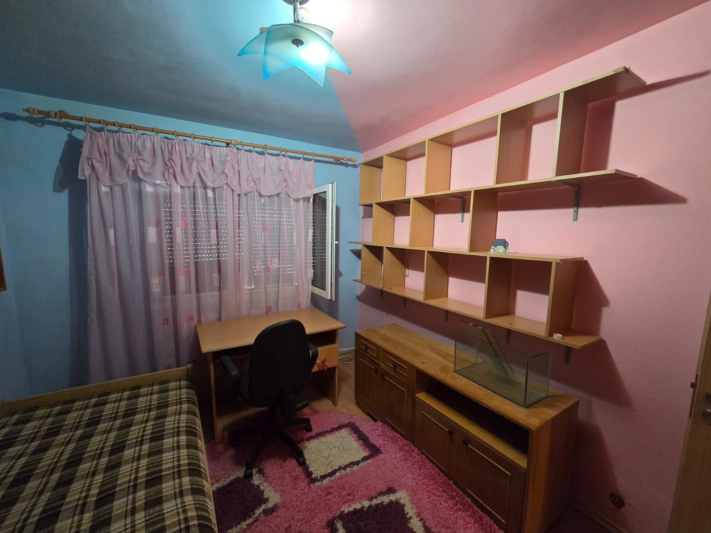 Apartament cu 3 camere de vanzare in Turda - Poză 11