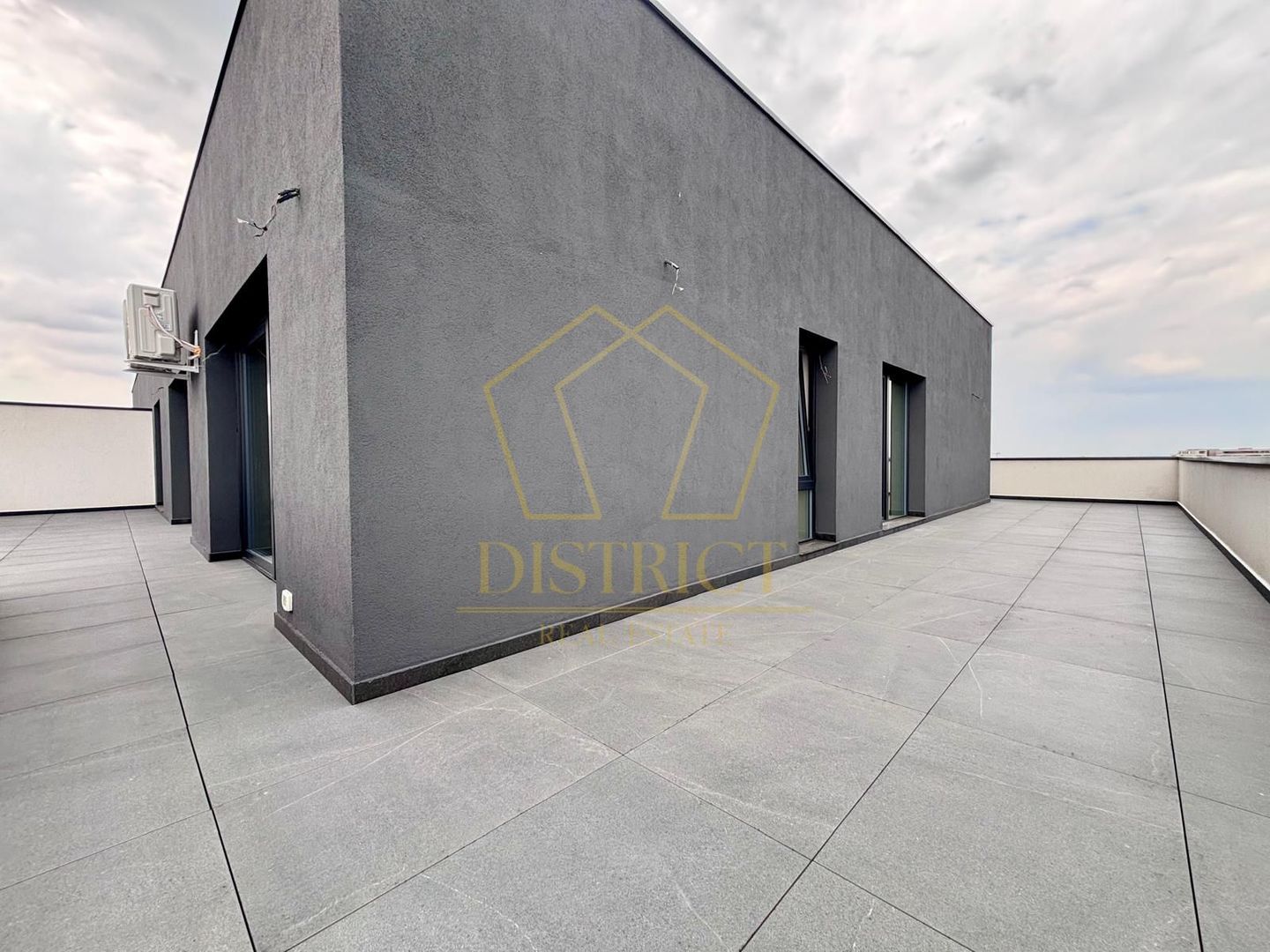 Penthouse deosebit cu 3 camere si terasa de 119mp | Torontalului - Poză 8
