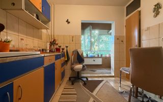 Apartament cu 2 camere decomandat in cartierul Intre Lacuri - Poză 1