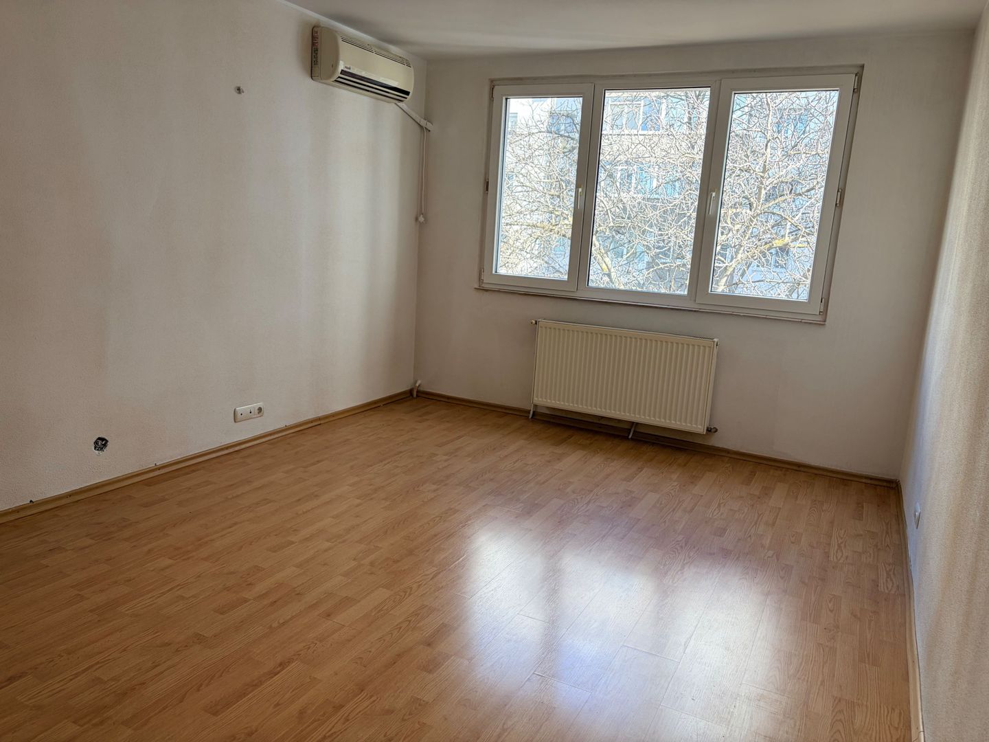 APARTAMENT 3 CAMERE POLITECHNICA - Poză 7