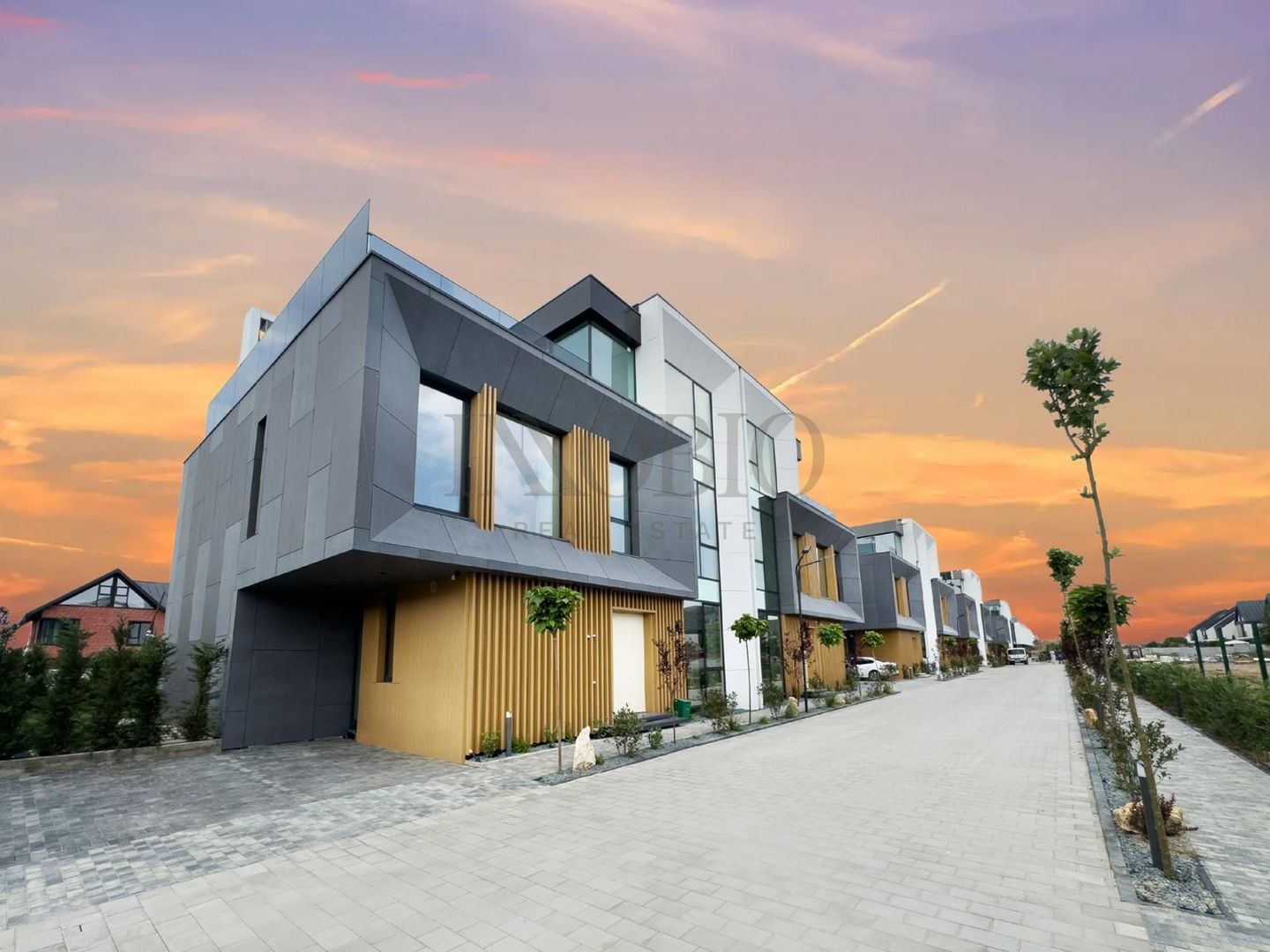 Vila 6 Camere | Piscina | Smart Home | Panouri Fotovoltaice - Poză 2