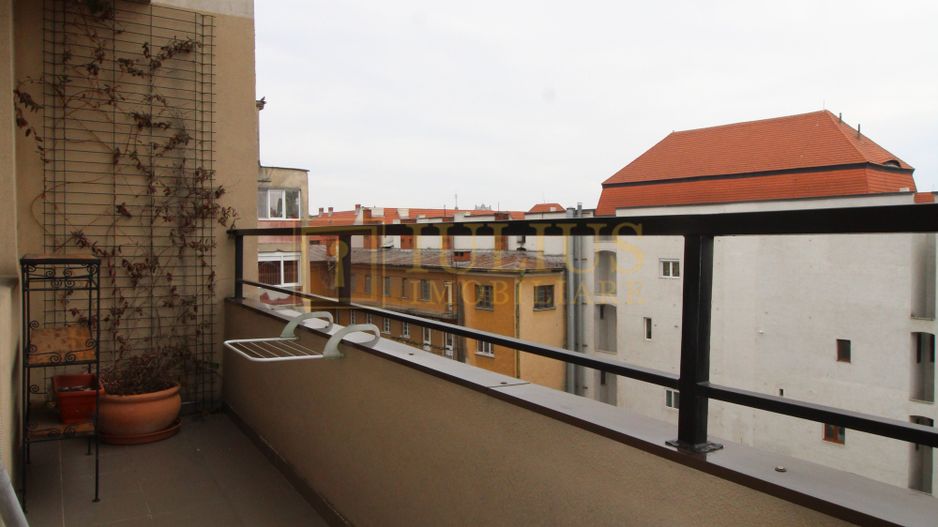 Piata Vicotoriei, 3 camere, centrala proprie - Poză 15