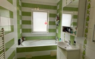 Apartament 2 camere decomandate, balcon, etaj intermediar, parcare - Poză 3