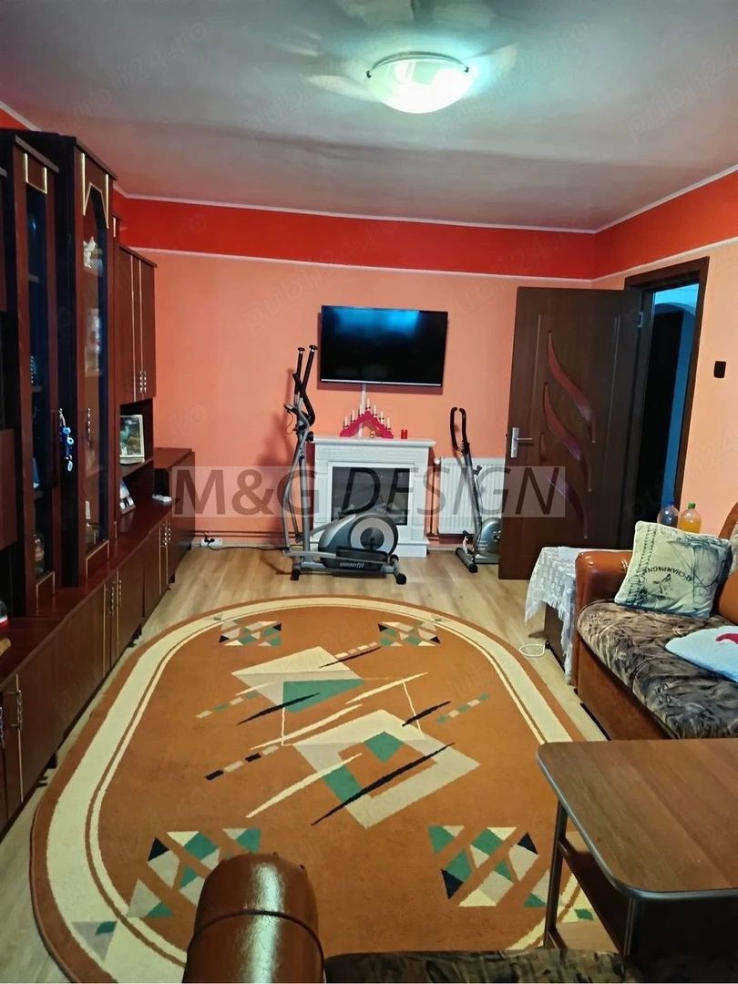Apartament 3 camere Soarelui parter cu balcon - Poză 1