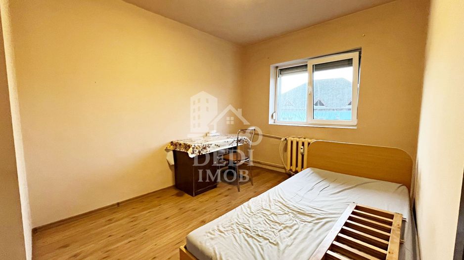 Apartament cu 4 camere de inchiriat zona Dacia, Oradea - Poză 3