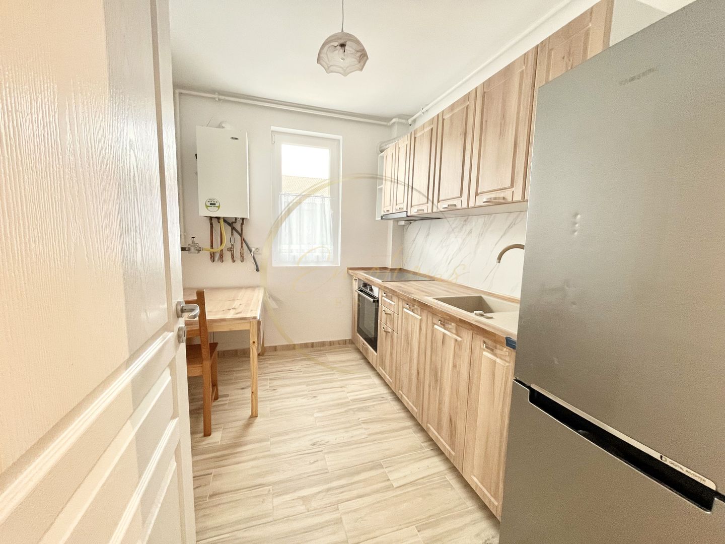 OCAZIE | Apartament 4 camere cu mansarda - 85 mp - Poză 8