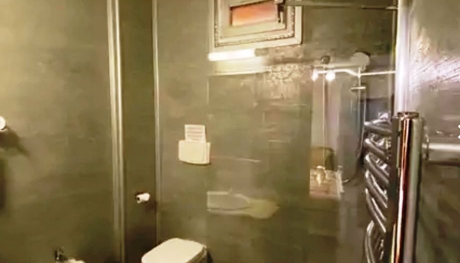 Pensiune cu 18 camere in centrul Brasovului - Poză 14