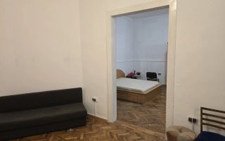 De vanzare apartament 3 camere zona Maria - Poză 2
