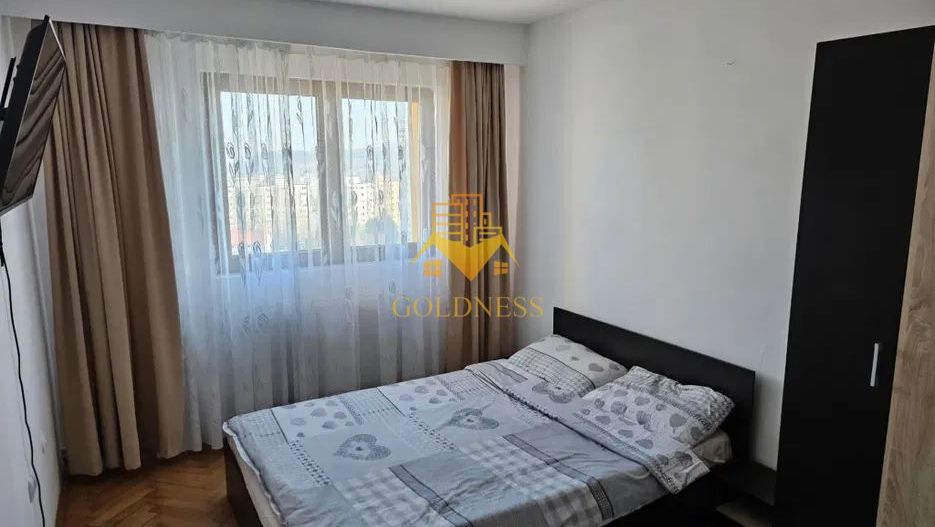 3 camere decomandate, 2 balcoane, Manastur, Parang, Profi, Minerva - Poză 1