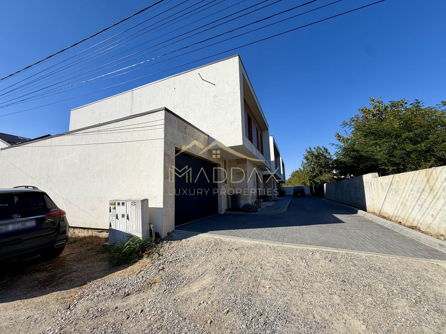 Vila Mediteraneana P+1E // 5 camere / 136 mp utili /garaj / Tunari - Poză 11